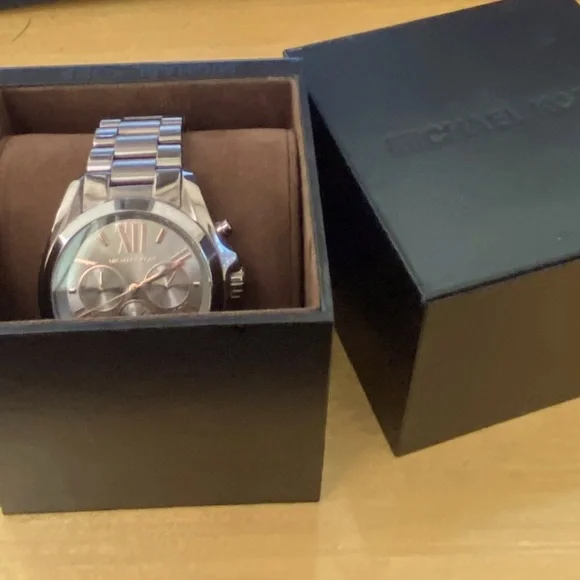 Michael Kors Bradshaw Stainless Steel Watch - Picture 2 of 9